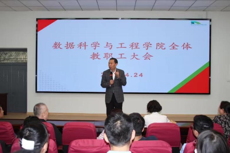 说明: 6924df7070b8948167c76a92c919c9a